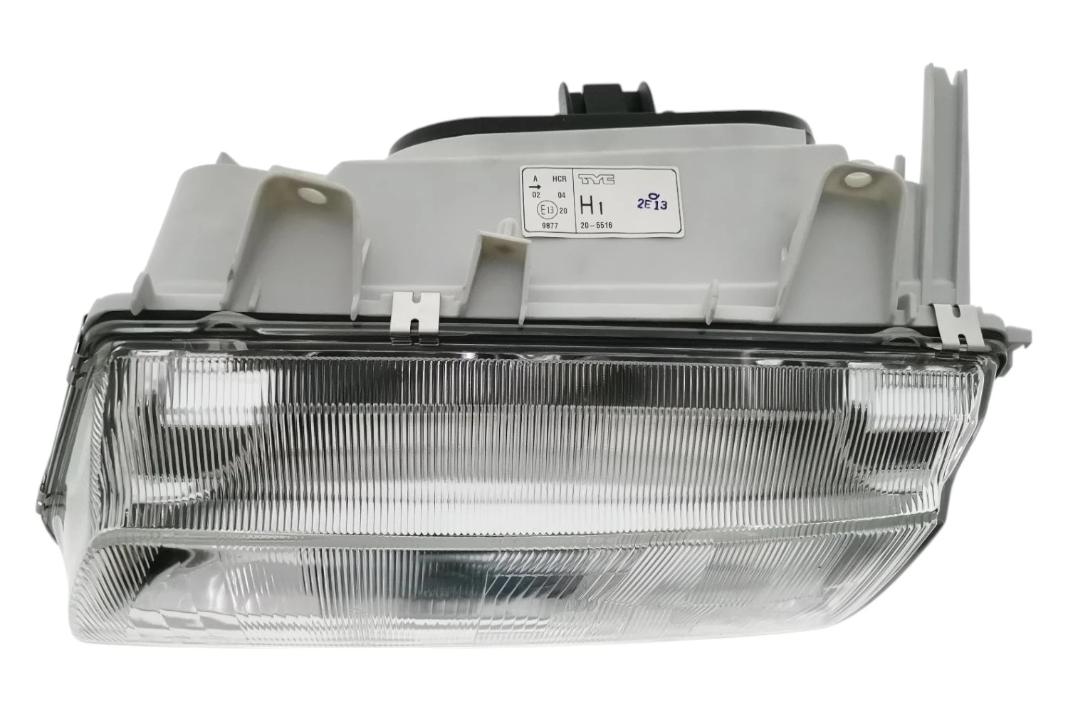 Left headlight 6204G9 (C26LA_am)