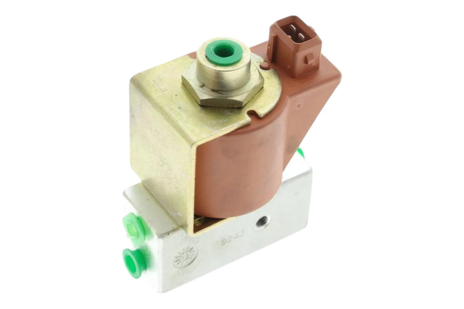 Hydraulic distribution block on front subframe (C17YE)