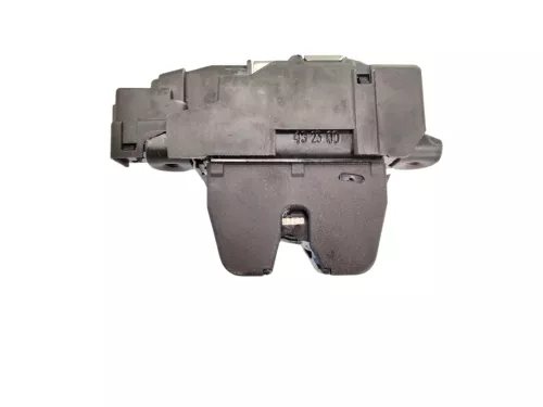C226RQ - SEDAN/ INTERIOR LOCK/ 3 PIN PLUG/ 9671153580/ SEE 8719G6