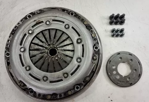  C634AE - B 1.2 12V HNZ HN01 EB2DT TURBO/ 81KW/ MEER MASSA/ (C634AE)