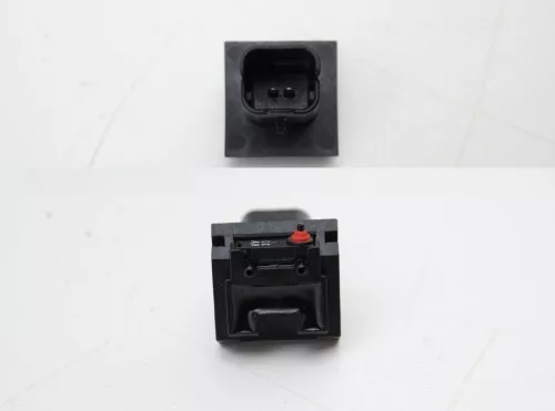 C555RQ - 7 SEATS/ MICROSWITCH TAILGATE/ WATERPROOF/ SEE 6554ZZ