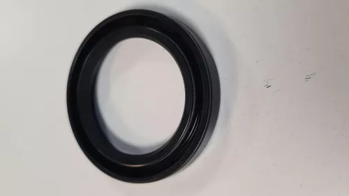 C81BJ - D 2.5 + DT 2.5/ DRIVE SHAFT SEAL L+R SAME/