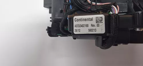C240EQ - NAVIGATION FLIP SCREEN/ CONTINENTAL VDO/ RNEG SYSTEM/