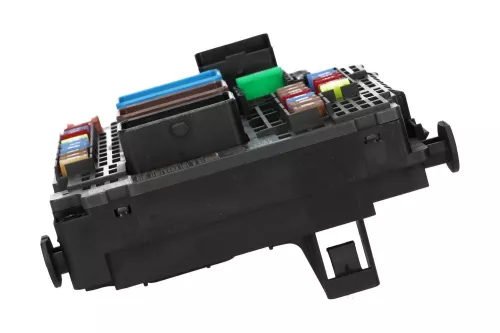 FUSE BOX IN ENGINE COMPARTMENT/ BSM-Z04-00 BSMZ0400 AB400
