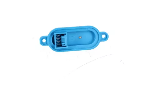 NO AIR CONDITIONING / 101930100 B837 / 4-PIN CONNECTOR / SEE 6441A8 6441S2
